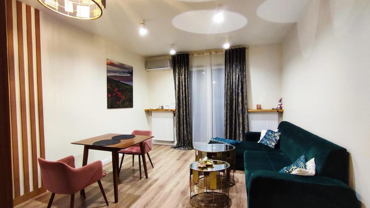 Siesta Forest Relaxing Park Apartment Krakau